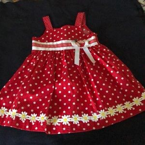 Never worn, cute lady bug dress size 18months